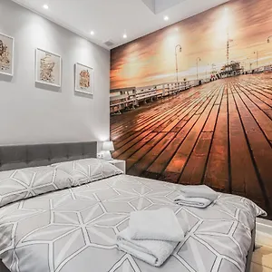 Apartament Okrzei Apartament