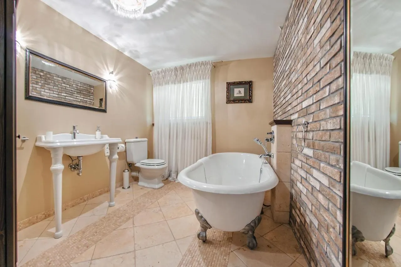 شقة Apartamenty Sun & Snow Debowa سوبوت