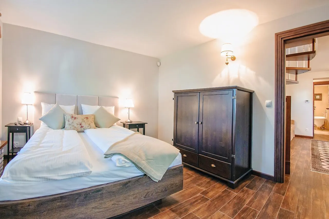 Apartamenty Sun & Snow Debowa سوبوت