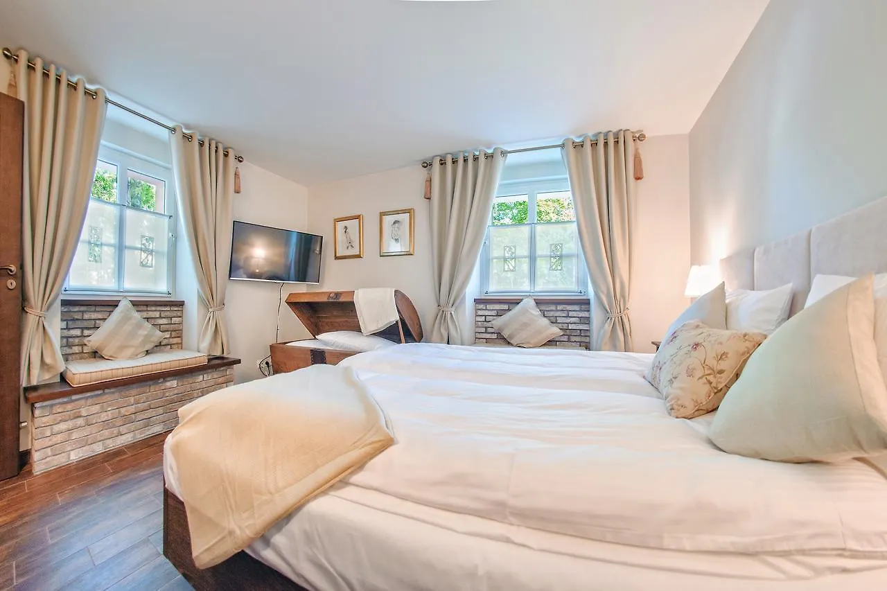 Apartamenty Sun & Snow Debowa سوبوت 0*,